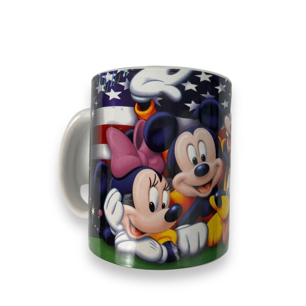 Disney JERRY LEIGH Mickey Mouse and Friends‎ Coffee Mug Cup USA Patriotic MUGS